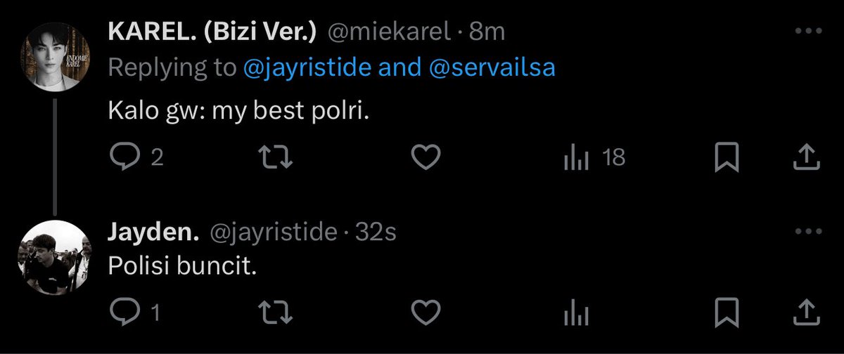 ╱ : 😭😭😭😭