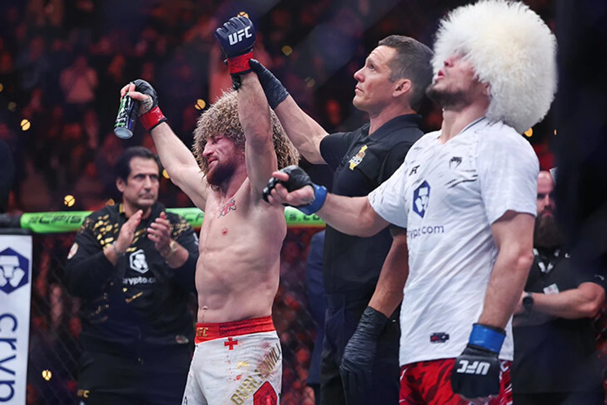 betobzor's tweet image. Мераб − об Умаре: «Он хороший и молодой боец, скоро снова подерется за титул»🥊

#UFC #Двалишвил #Нурмагомедов