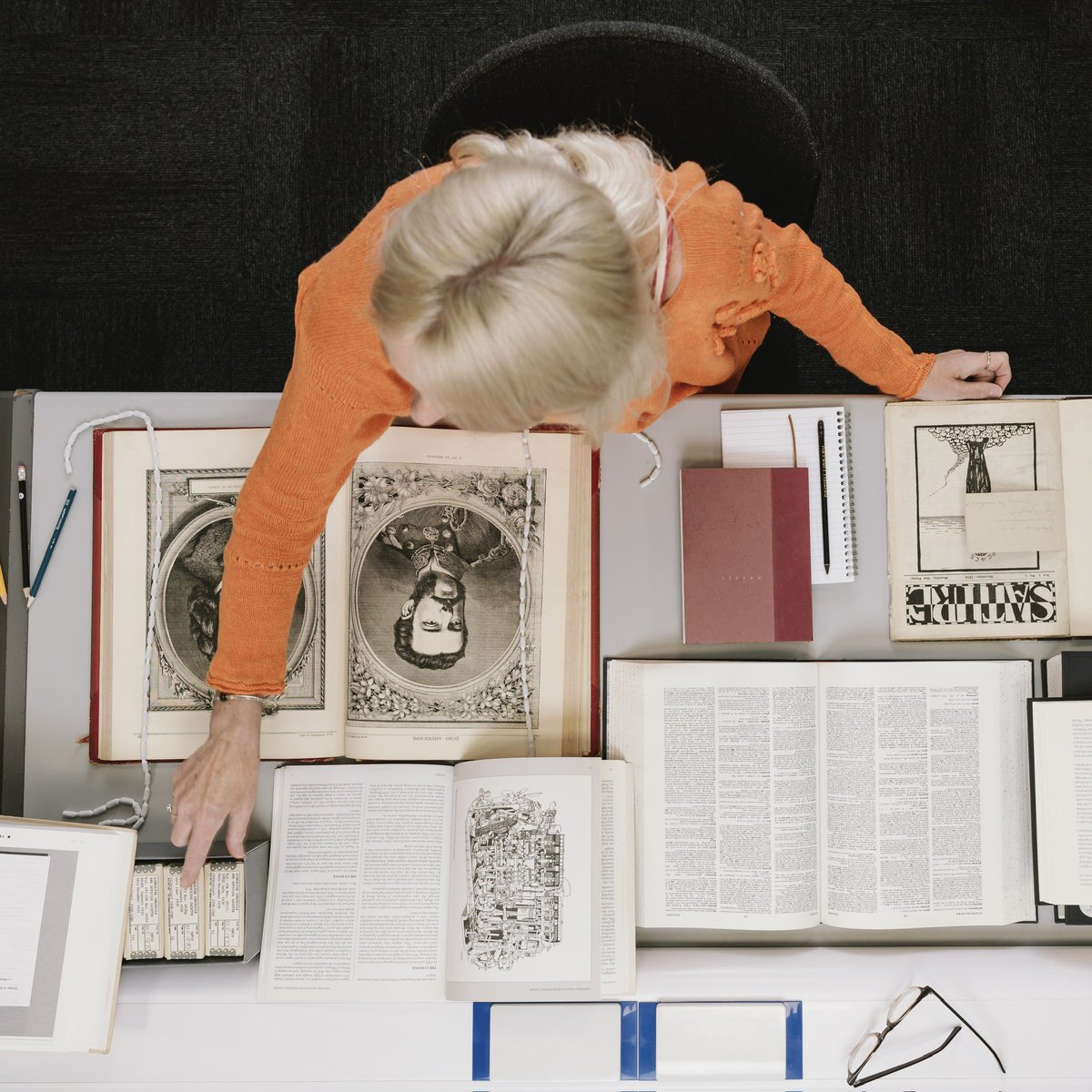 britishlibrary's tweet image. Ready to level up your library leadership skills?

Join our International Library Leaders Programme this summer for expert-led workshops, talks, and opportunities to see the Library in action.  

Apply by 6 February: bit.ly/BL-Internation…