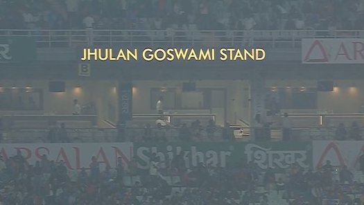 Female Cricket (@imfemalecricket) on Twitter photo Perfect tribute to the legend Jhulan Goswami. 😍
Well done, Bengal Cricket Association 👏 
#CricketTwitter #INDvENG Perfect tribute to the legend Jhulan Goswami. 😍
Well done, Bengal Cricket Association 👏 
#CricketTwitter #INDvENG
