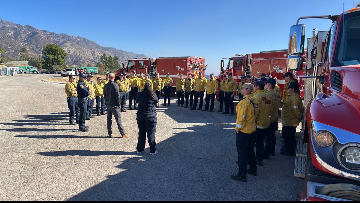 This week #CALFIRE had the pleasure of catching up with Prince Harry again - this time at the #EatonFire to discuss the importance of peer support for first responders and the ongoing recovery efforts underway across Los Angeles County.