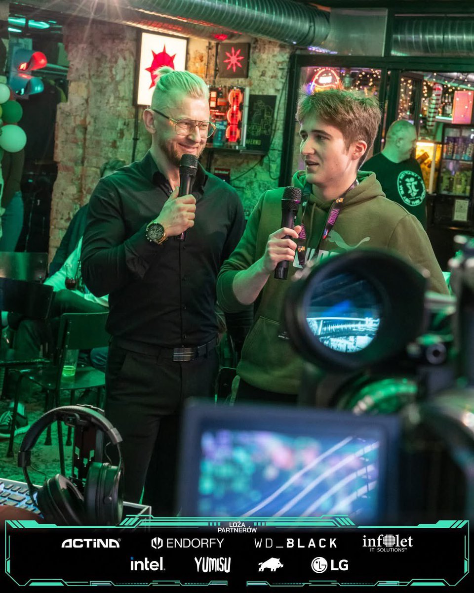 danskyck tweet media