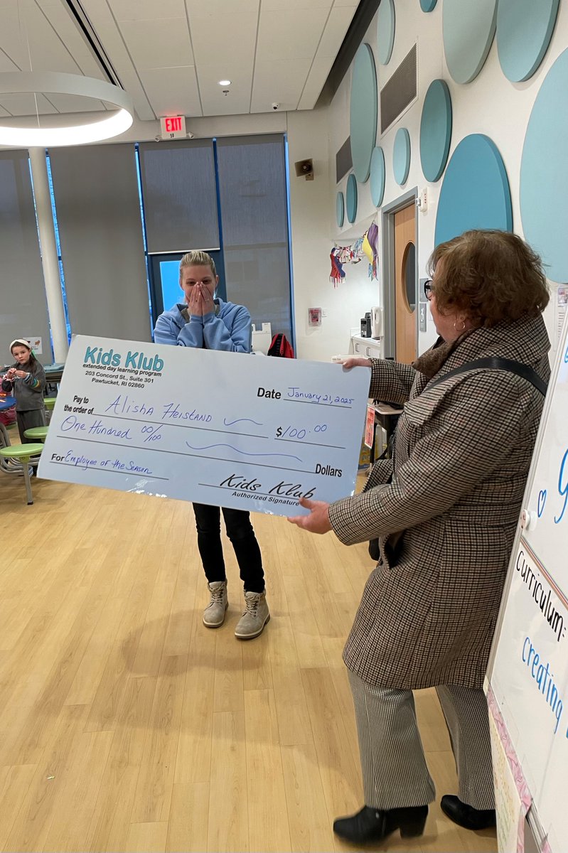 EnrichEdRI's tweet photo. Congratulations to Alisha Heistand  – our Employee of the Season! 💖
Alisha has been with the Kids Klub since January 2019!  She holds the position of Administrator at Stephen Olney.

https://t.co/IsvoIuys5B

#employeeoftheseason #ddcemployeeoftheseason #weareddc https://t.co/nQe1dpF5dw