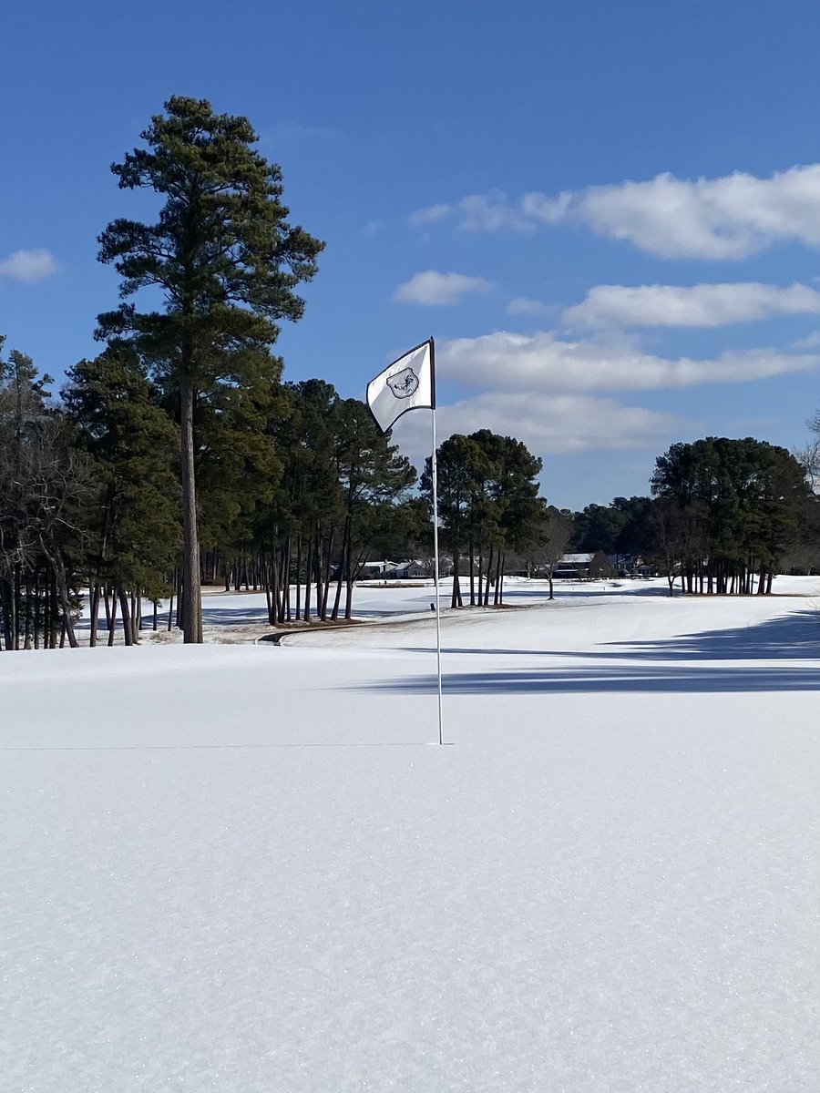 CroasdaileCC's tweet photo. ❄️ ⛄️ Snow day! ⛄️ ❄️ https://t.co/hvIeA67ZLT