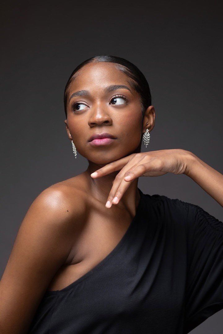 Zaria Beasley  #shockmodeling