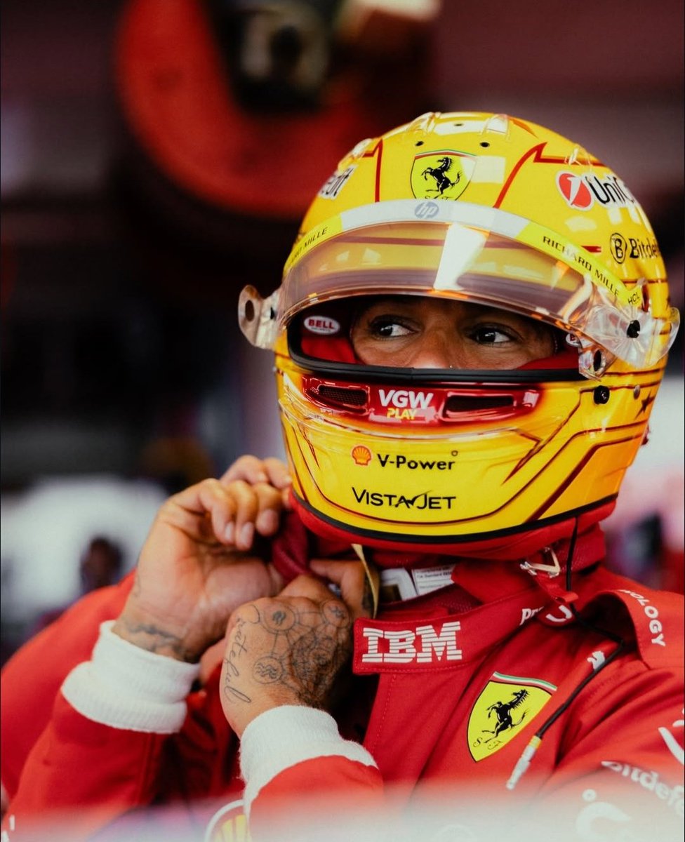 No puedo parar de mirar 😶‍🌫️

( 📸 <a href="/LewisHamilton/">Lewis Hamilton</a>)