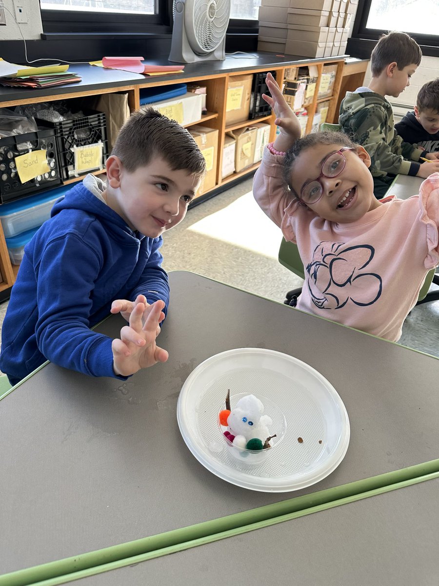 Mrs. Vidya CCS STEM tweet media