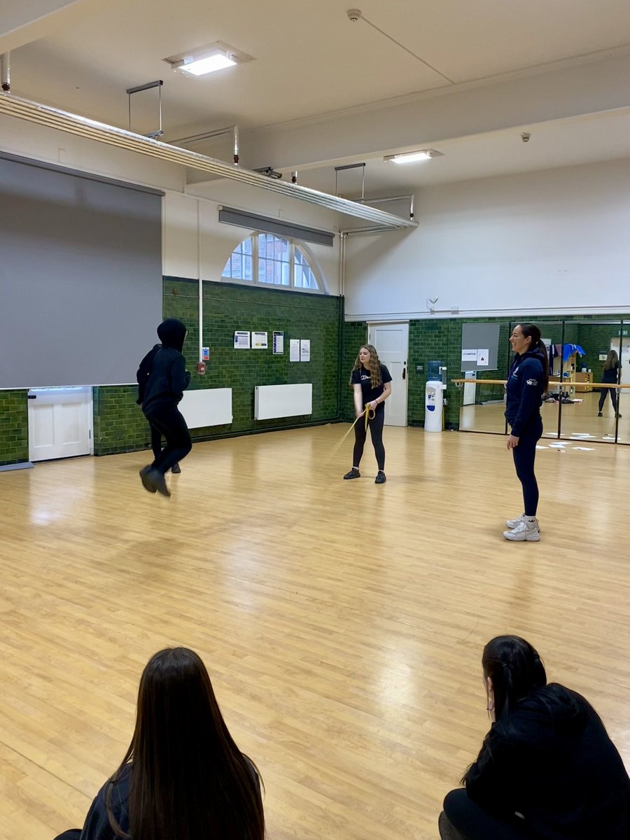 Newland School for Girls tweet media