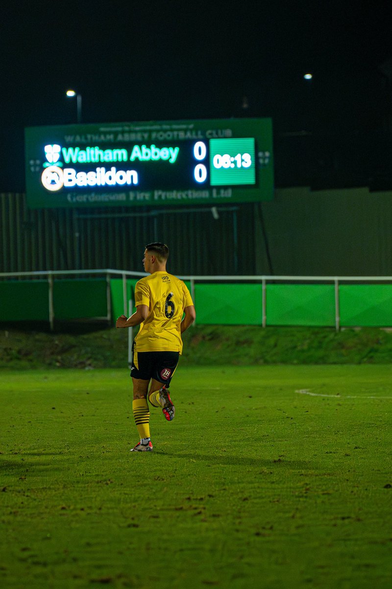 lwalkermedia's tweet photo. @Joe_Last3 ⚔️💪🏼
📸⚽️

#basutd #basildonunited 
@BasUtdFC https://t.co/I5ehBp8Lg2