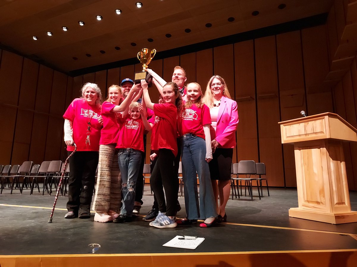 Way to go Cos Cob!!! 2025 Battle of the Books Champions! It was a wonderful evening. Congratulations to all 11 elementary schools and thank you to our fabulous media specialists and TOG volunteers. 📚