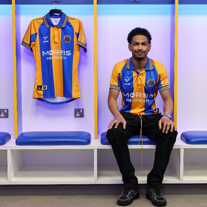 shrewsburytown's tweet photo. Watch Ricardo's first interview 👇

🔷🔶 #Salop