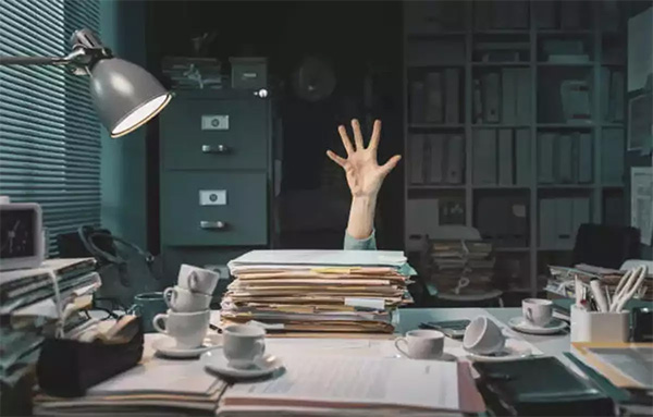 Someone must have posted something somewhere. In the last 48 hours, Summerset has received 98 submissions. That’s a new record for us. If anyone knows what may have caused this joy (call for help?) please chime in.