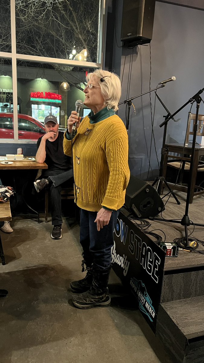 YYCSongsmiths's tweet photo. Our 1st session of 2025 kicked off the year perfectly with an amazing presentation from @jonidelaurier on planning for success (and exactly how to do that)..along with a jam packed @Cafegravity full of stellar #songwriting. We do it all again next month…join us! (Link in bio) https://t.co/GkYP0nMuA2