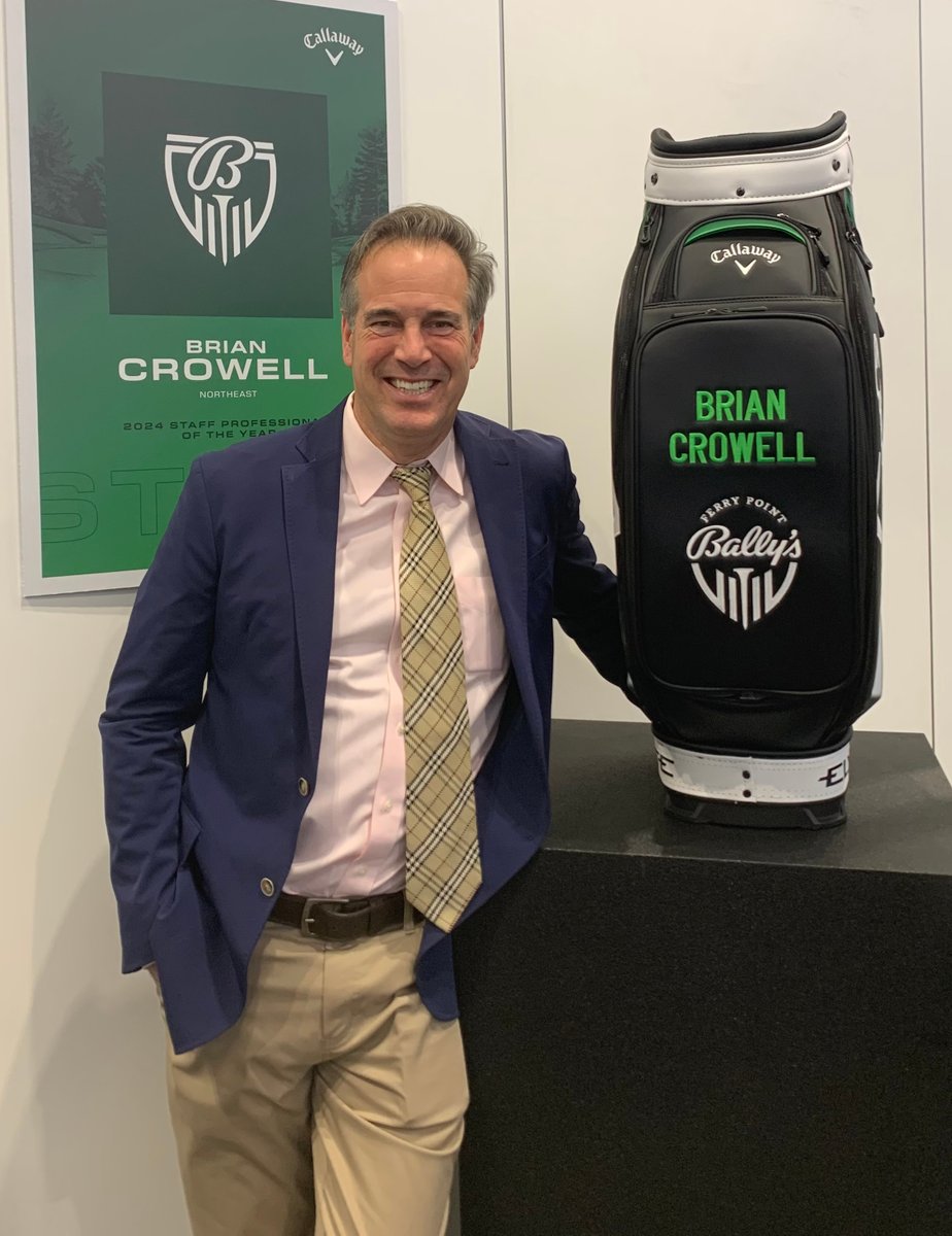BallysGolfFP's tweet image. Callaway honors Bally's Golf Links very own, @bcrowellpro as Northeastern Professional of the Year! What an incredible achievement. Huge thanks to @CallawayGolf ⛳ 👏

#BallysGolf #CallawayGolf #PGAShow