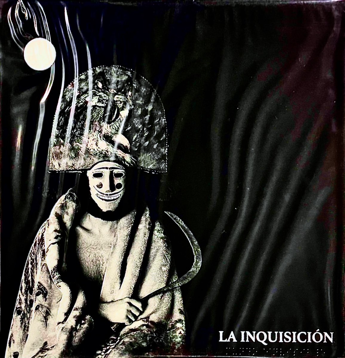 $95.000 VINILO 12” disponible
@inquisicionpunk 
envíos a todo el mundo y recibimos cualquier forma de pago!! #sinfronterasdiscos #bancolombia #transfiya 

(Datáfono-link de pago+6%)

Sin Fronteras Discos
Calle 25 B # 37-11 frente al BBC
Lunes a Sábado 12-8Pm (no festivos)
Bogotá