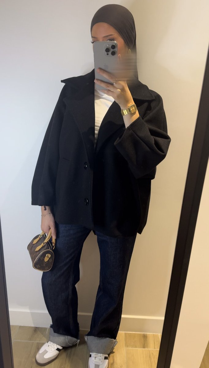 réassort fait sur le site (abaya, kimonos…)