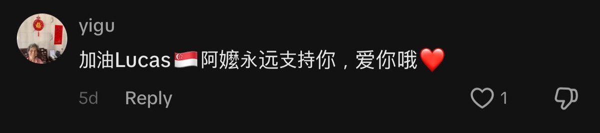 bluersunset's tweet photo. ปะป๊ากับอาม่าลูคัสน่ารักเกิน ตามเม้นแทบทุกคลิปที่โพสต์ถึงลูคัสแล้วอะ5555 ไม่แปลกใจที่จะมาถึงจุดนี้ได้ สนับสนุนเรื่องดนตรีมาตั้งแต่ตัวจิ๋ว ๆ สุด ๆ https://t.co/DF84qM42vw