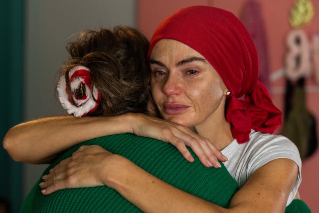 eds_afterglow's tweet image. Said it before and I’m gonna say it again, Jennifer Metcalfe has played Mercedes story so brilliantly and with so much dignity and sensitivity, I can’t imagine what it must be like portraying it after seeing her dad go through it, she deserves her flowers 👏🏻 #hollyoaks