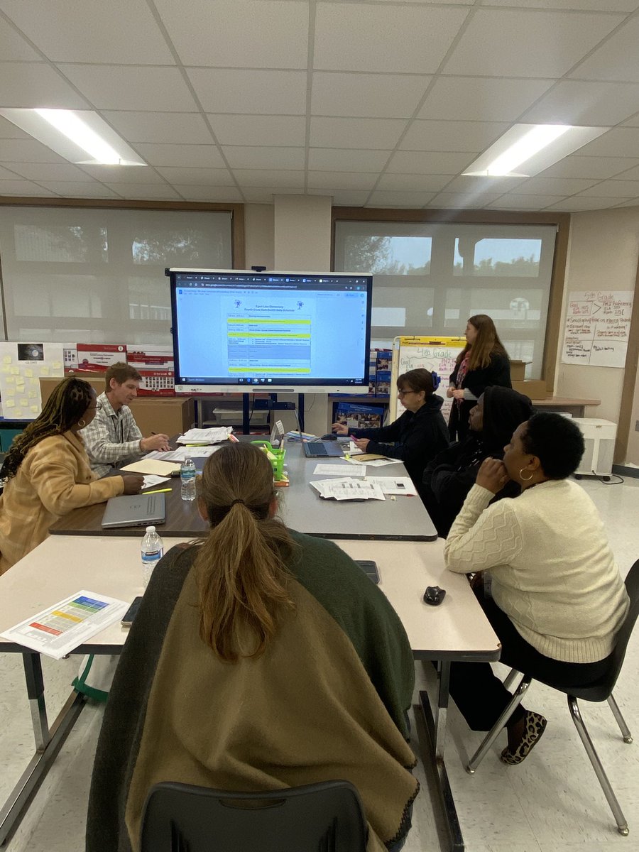 Dwan Moore-Ross tweet media