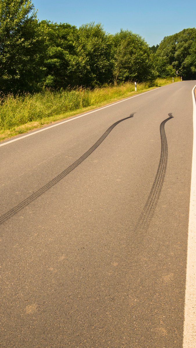 craighallauto's tweet photo. Bring your vehicle to the experts at Craighall Car Clinic, and we'll diagnose and resolve any brake-related issues quickly and efficiently. ๐งโ๐ง
We are based at 373 Jan Smuts Avenue, Craighall, Joburg.
#BrakeProblems #VehicleSafety #BrakeRepair #CarCare https://t.co/lxTEBRYAsD