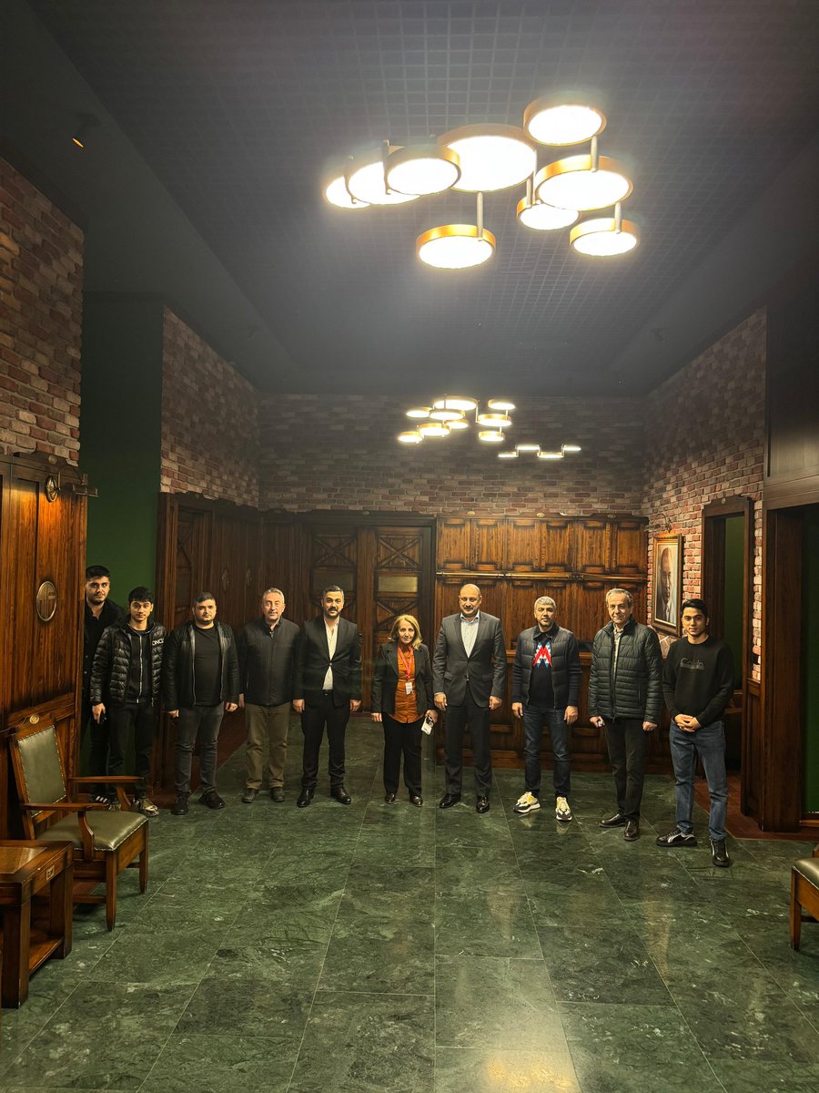 Şanlıurfa Büyükşehir Belediye Başkanımız Sn.Mehmet Kasım GÜLPINAR bey Bizleri A Life Hospital Ankara hastanemizde ziyaret edip,Başarılar diledi.. Kıymetli Başkanımıza Nazik ziyaretleri adına Teşekkür ederiz…