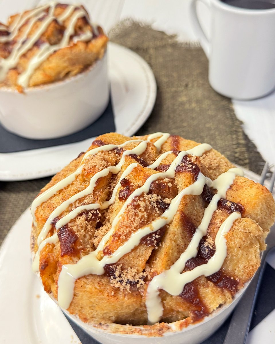 Homecomin' Florida Kitchen (@homecominfl) on Twitter photo Time to Rise & Shine and make your way to Chef Art's place for an array of new brunch items to make your weekend from <a href="/DisneySprings/">Disney Springs</a> a delicious one!
⚪ Blueberry Buckle
🟠 Homecomin' Hash
⚪ Vegan Hash
🟠 Cheesy Potatoes
⚪ Steak & Eggs
🟠 Apple Butter Bread Pudding Time to Rise & Shine and make your way to Chef Art's place for an array of new brunch items to make your weekend from <a href="/DisneySprings/">Disney Springs</a> a delicious one!
⚪ Blueberry Buckle
🟠 Homecomin' Hash
⚪ Vegan Hash
🟠 Cheesy Potatoes
⚪ Steak & Eggs
🟠 Apple Butter Bread Pudding