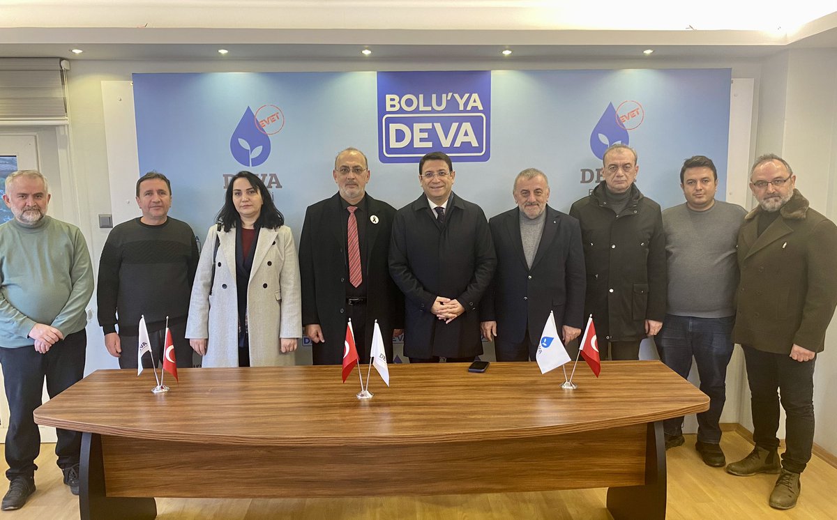 Genel Başkan Yardımcılarımız Sayın <a href="/zeynep_sudan/">Zeynep Sudan</a> ve Sayın <a href="/mehmeterdogan54/">Mehmet Erdoğan</a> ile birlikte Bolu İl Teşkilatımızla bir araya geldik.