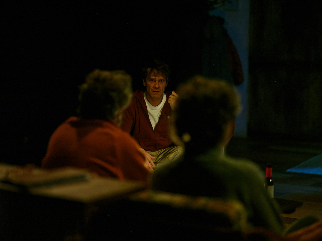 Entrem en les últimes 3 setmanes de funcions de #LaPresència🔔

Un thriller sobrenatural en clau de comèdia que ha exhaurit entrades en quasi totes les seves funcions. (Gràcies ❤️).

No et quedis sense veure-la.

🎟 Entrades aquí: lavillarroel.cat/ca/ex/la-prese…