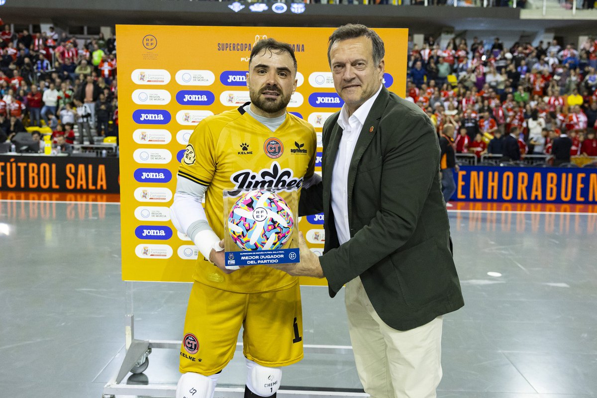 AlbertoFerrer9's tweet photo. Hace casi dos años dije esto sobre el equipo. Es una pena haber perdido a Lucao, pero el tiempo me ha dado la razón y tiempo después de decirlo Chemi y Pablo Ramírez son los mejores jugadores de nuestra Supercopa y pilares fundamentales del equipo. https://t.co/tL10xu14NR
