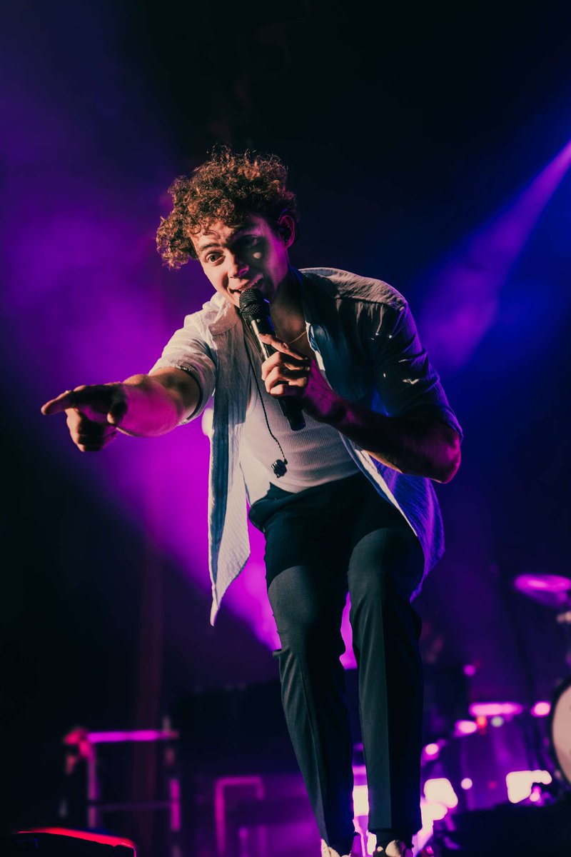 Academy Music Group (@academyamg) on Twitter photo Emmy-award winning singer-songwriter <a href="/joshuatbassett/">Joshua Bassett</a> brought an unmatched energy when he played O2 Ritz Manchester.
๐ธ Ryan Baker for Academy Music Group (๐ฑ๐ญ๐ฆ๐ข๐ด๐ฆ ๐ฅ๐ฐ ๐ฏ๐ฐ๐ต ๐ถ๐ด๐ฆ ๐ธ๐ช๐ต๐ฉ๐ฐ๐ถ๐ต ๐ฑ๐ฆ๐ณ๐ฎ๐ช๐ด๐ด๐ช๐ฐ๐ฏ)
<a href="/O2RitzManc/">O2 Ritz Manchester</a> - Thursday 16 January 2025 Emmy-award winning singer-songwriter <a href="/joshuatbassett/">Joshua Bassett</a> brought an unmatched energy when he played O2 Ritz Manchester.
๐ธ Ryan Baker for Academy Music Group (๐ฑ๐ญ๐ฆ๐ข๐ด๐ฆ ๐ฅ๐ฐ ๐ฏ๐ฐ๐ต ๐ถ๐ด๐ฆ ๐ธ๐ช๐ต๐ฉ๐ฐ๐ถ๐ต ๐ฑ๐ฆ๐ณ๐ฎ๐ช๐ด๐ด๐ช๐ฐ๐ฏ)
<a href="/O2RitzManc/">O2 Ritz Manchester</a> - Thursday 16 January 2025