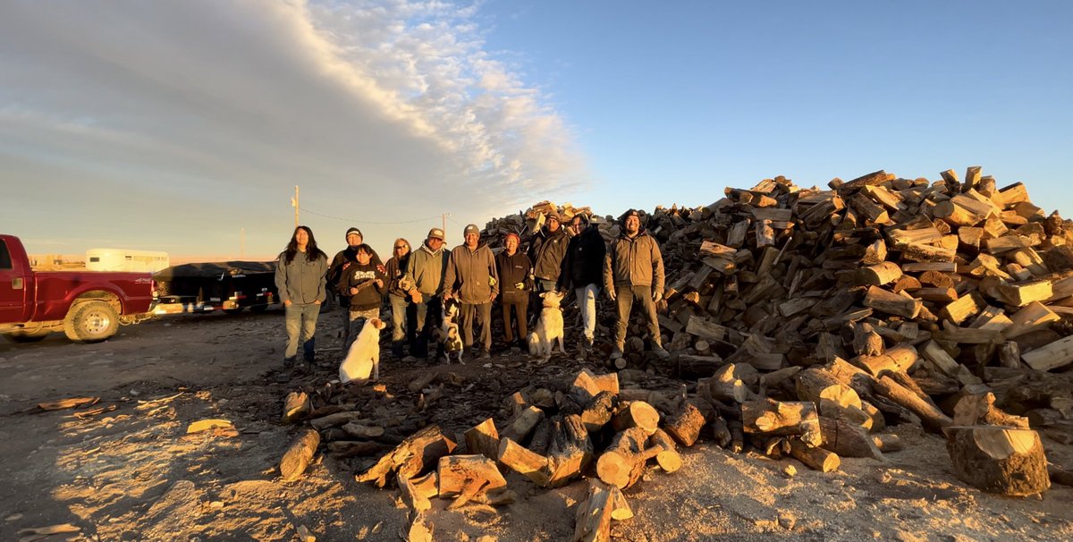 Loren Anthony (@loren_anthony_) on Twitter photo Our chizh family is working hard in the super cold weather to keep elders warm. Thank you <a href="/witchytwitchytv/">๐ปWitchyTwitchy ๐ต๐ธ</a> for your solidarity and your platform to help us help hundreds of elders on Navajo land. We are grateful. Our chizh family is working hard in the super cold weather to keep elders warm. Thank you <a href="/witchytwitchytv/">๐ปWitchyTwitchy ๐ต๐ธ</a> for your solidarity and your platform to help us help hundreds of elders on Navajo land. We are grateful.