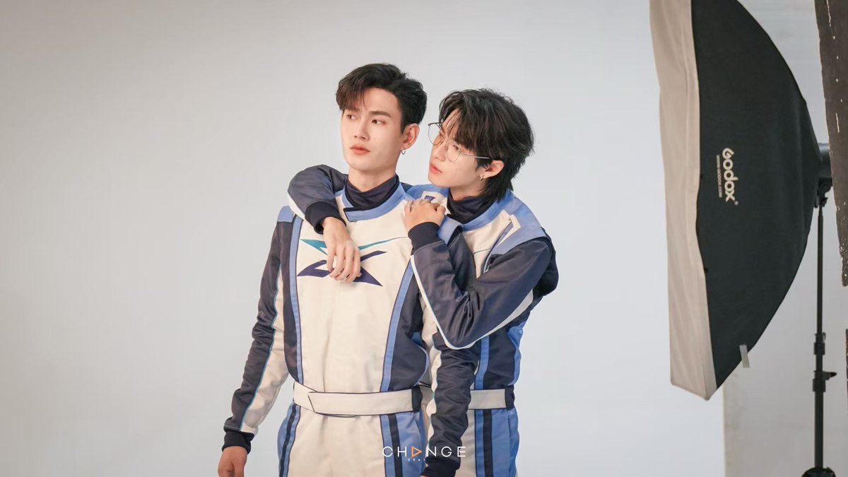 BLUPDATE2022's tweet photo. LOOK: CHANGE2561 teases fans with behind-the-scenes photo stills from the fitting session of the highly anticipated #PitBabeTheSeries!
#PitBabe2FittingDay #PitBabe2 https://t.co/dsLqmbpONn