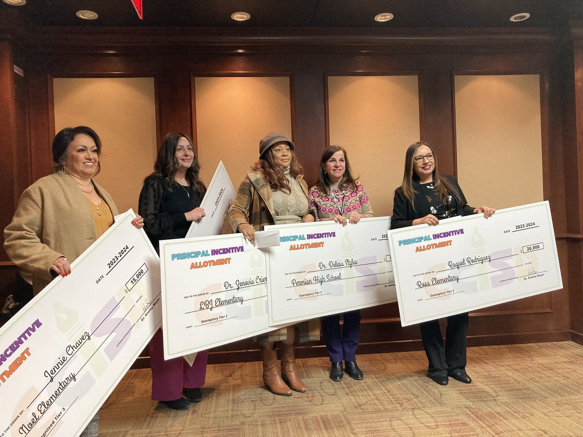 RYHT_AdvocacyEd's tweet photo. Always great to meet with the leaders @EctorCountyISD but to be present for the announcement of Principal Incentive Allotment winners & the Excellence is Leadership recognition was a true joy! Congratulations all around 👏👏 @ArrottMicah @LTavarezECISD #txed https://t.co/dJ1J8s4i0Q