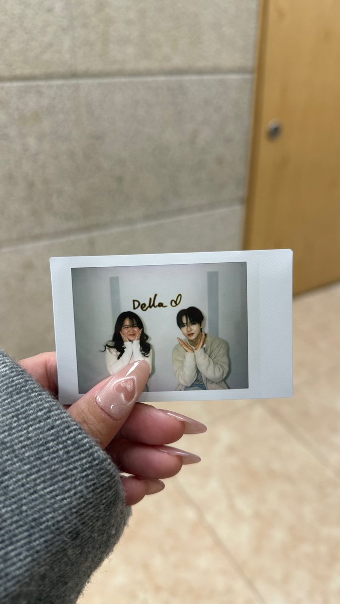 DellaEricaSardy's tweet photo. 2025022
🦊 #RENJUN #NCTDREAM 
#JumpUp https://t.co/HTEJsvsQak