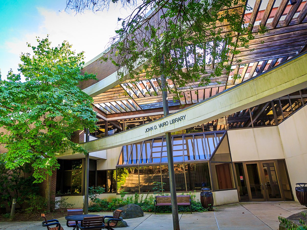 delcolibraries's tweet photo. #DYK? Through a partnership with Penn State University Libraries, our cardholders can use their #LibraryCards to check out items at all Penn State University Libraries following a simple account registration process! Details: https://t.co/q1lN1cYYcC

Photo credit: Michael McDade https://t.co/KsoFancZq1