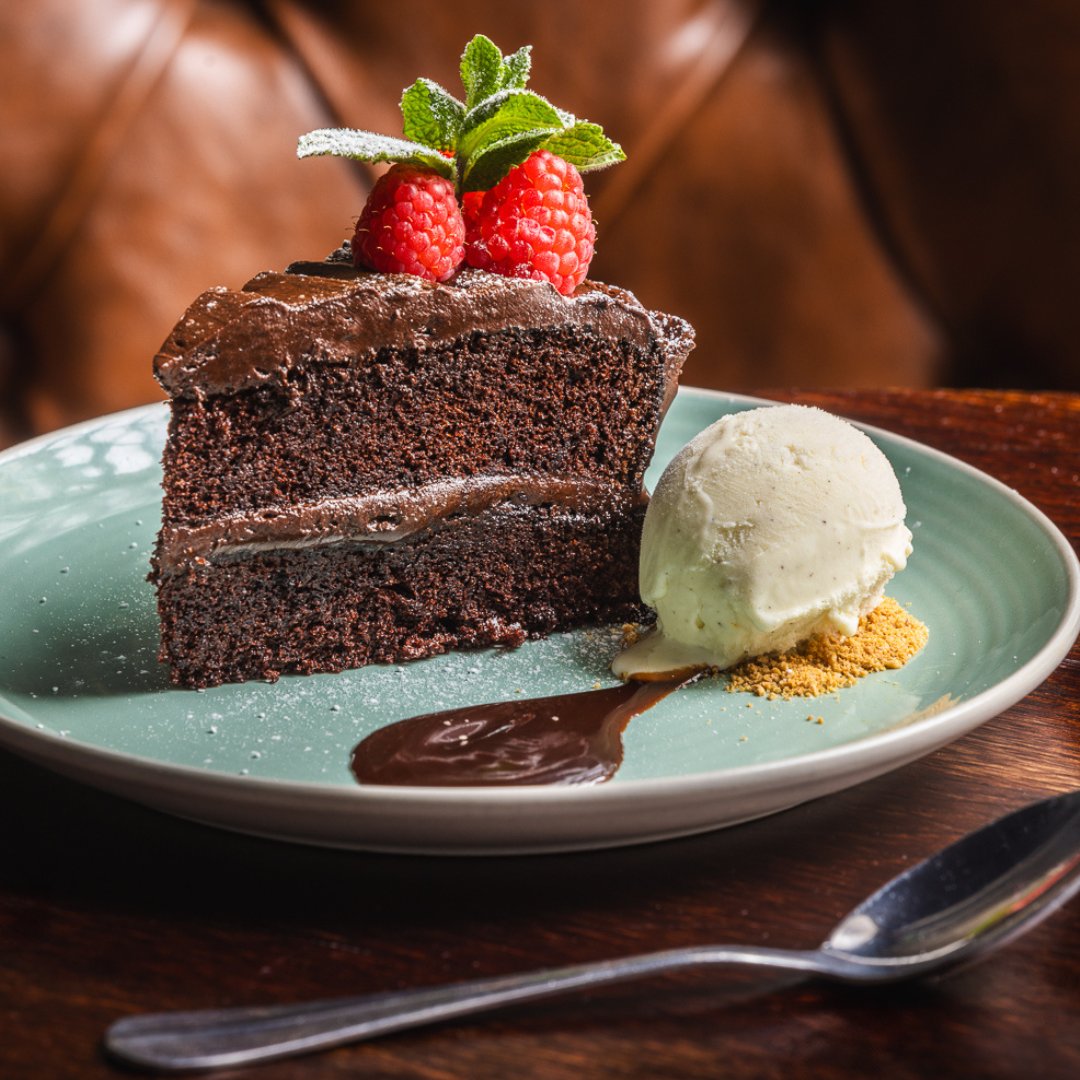 Pied Bull tweet media