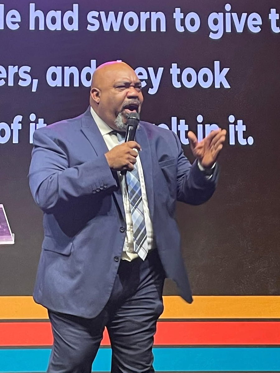 JohnnyOgletree3's tweet image. You can settle wherever God establishes you!  Where God has placed you is always a good place to start!
with us wherever we go!
Make your presence known in the place you reside!   Don’t waste the hours He had given today. 
#myfirstmet  #firstmetchurch  #pastorjdo3