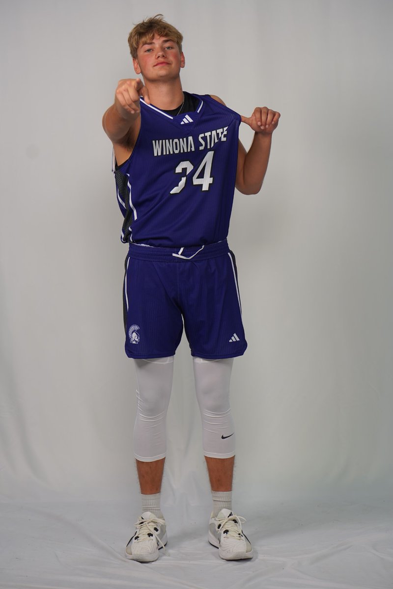 Pat Hayes (@patrick3hayes) on Twitter photo Happy 19th Birthday <a href="/jackson_hayes33/">Jackson Hayes</a>!! <a href="/king_owen10/">Owen King</a> <a href="/WinonaStateMBB/">Winona State Men's Basketball</a> <a href="/CoachToddEisner/">Todd Eisner</a> Happy 19th Birthday <a href="/jackson_hayes33/">Jackson Hayes</a>!! <a href="/king_owen10/">Owen King</a> <a href="/WinonaStateMBB/">Winona State Men's Basketball</a> <a href="/CoachToddEisner/">Todd Eisner</a>