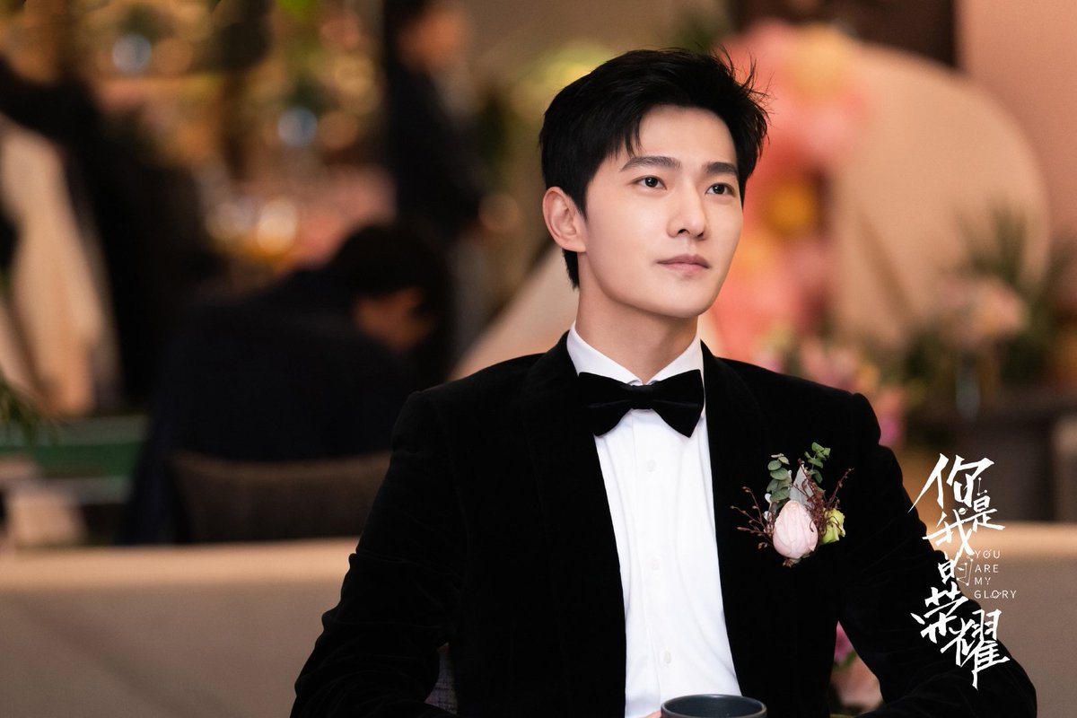 fotoforia's tweet photo. yang yang as yu tu, the most handsome groom ever >>>> https://t.co/DFJrDXQNe5