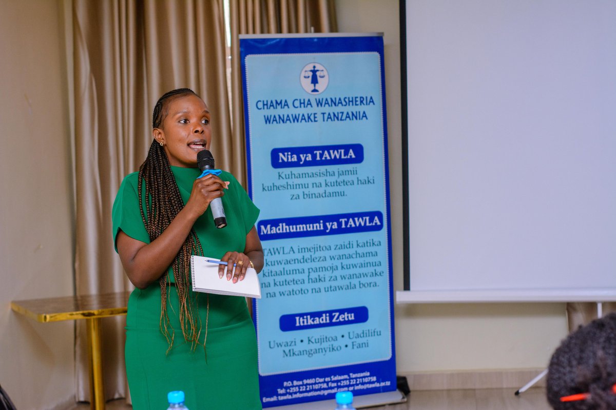 EqualityNow_AF's tweet image. Through our legal advocacy together with our partners @TawlaTZ, @cdftz and @humanrightstz, we are seeking the assurance in law that girls must learn regardless of their status and that they are protected from sexual violence and child marriage in #Tanzania.
#LetGirlsLearn