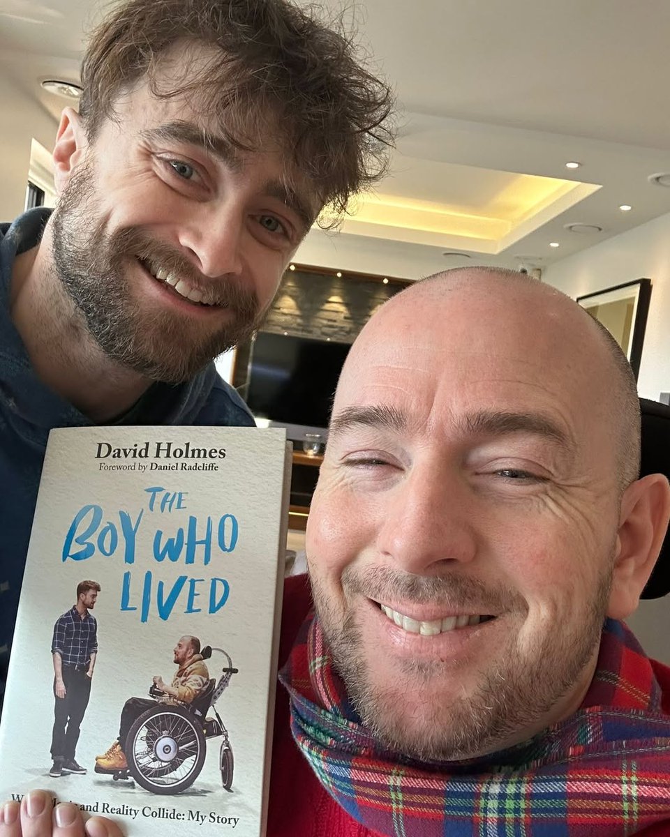 Daniel Radcliffe reunited with David Holmes, his stunt double from the ‘HARRY POTTER’ series who was paralyzed during a tragic on-set accident.