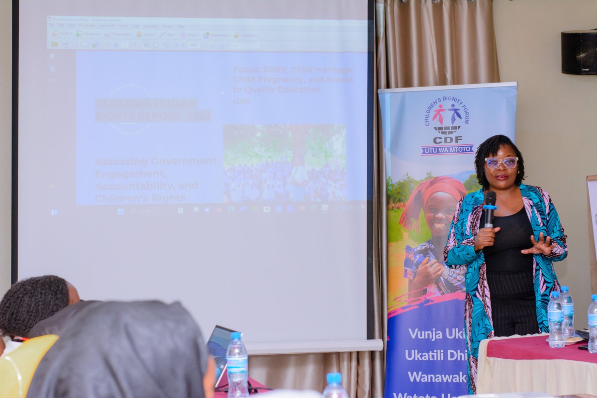 EqualityNow_AF's tweet image. Through our legal advocacy together with our partners @TawlaTZ, @cdftz and @humanrightstz, we are seeking the assurance in law that girls must learn regardless of their status and that they are protected from sexual violence and child marriage in #Tanzania.
#LetGirlsLearn