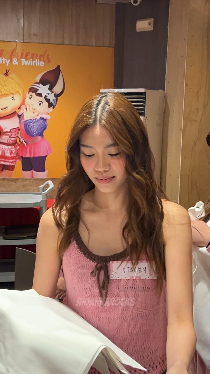 stakussi's tweet photo. ANG GANDA GANDA JUSKO PO https://t.co/c2LX1pqJOG