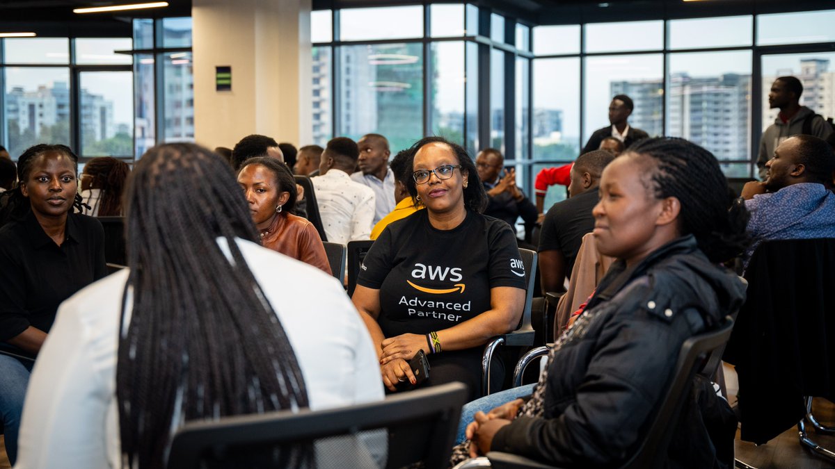 africahackon254's tweet photo. Data sovereignty is not just a checkbox; it's a critical responsibility.  @cloudplexo &amp; @aws are leading the charge in ensuring secure, compliant, and localized data solutions for a connected world.
#africahackon monthly meetup. https://t.co/z9msQAyZvY