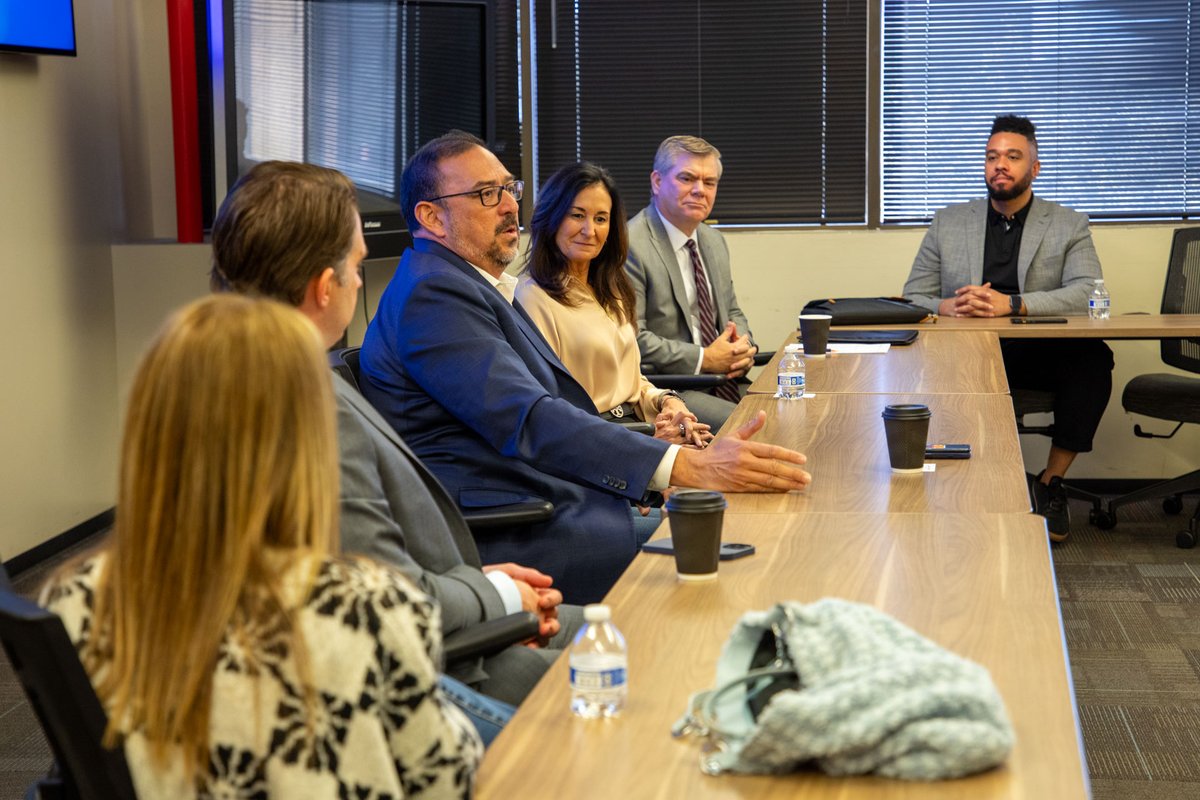 One of Secretary Fontes' priorities this year is to connect with partners and community organizations across the state. Last week he met with the Tempe Chamber of Commerce, the Vice Mayor of Tempe, the Arizona Historical Society, the Tempe Public Library, and the ASU Library.