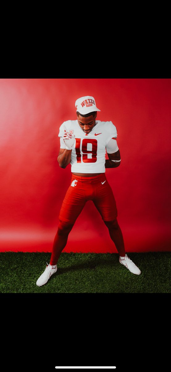 COMMITTED!!!!❤️🏠#GoCougs🐾
<a href="/WSUCougarFB/">Washington State Football</a> <a href="/Rivals/">Rivals</a> <a href="/247Sports/">247Sports</a> <a href="/On3sports/">On3</a> <a href="/Hawks4Football/">Hillcrest Hawks Football 🏈</a> <a href="/LemmingReport/">Tom Lemming</a>