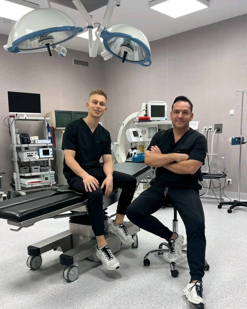 One hell of an amazing colleague. I am proud of you boy 👏