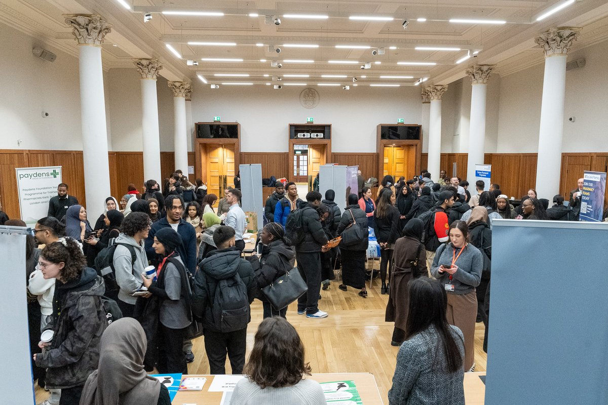 The MPharm Careers Fair yesterday gave our pharmacy students a taste of the opportunities available when they graduate

Reps from <a href="/GSK/">GSK</a>, <a href="/BootsUK/">Boots</a>, <a href="/BritishArmy/">British Army 🇬🇧</a> and more discussed the wide variety of careers on offer