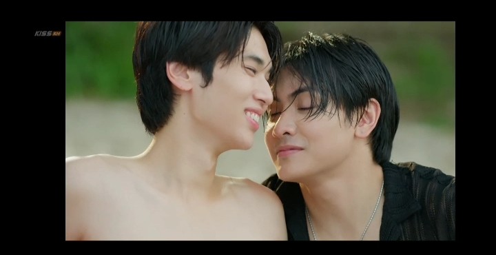 ChannyEn3144's tweet photo. I'm very obsessed with this scene so much . Fadel he very cute too Style 🫨💖. #TheHeartkilersEP9 
#FadelStyle  #Bisonkant #fypシviral #Cambodia #TheHeartkilers https://t.co/XTJOZR4LN9