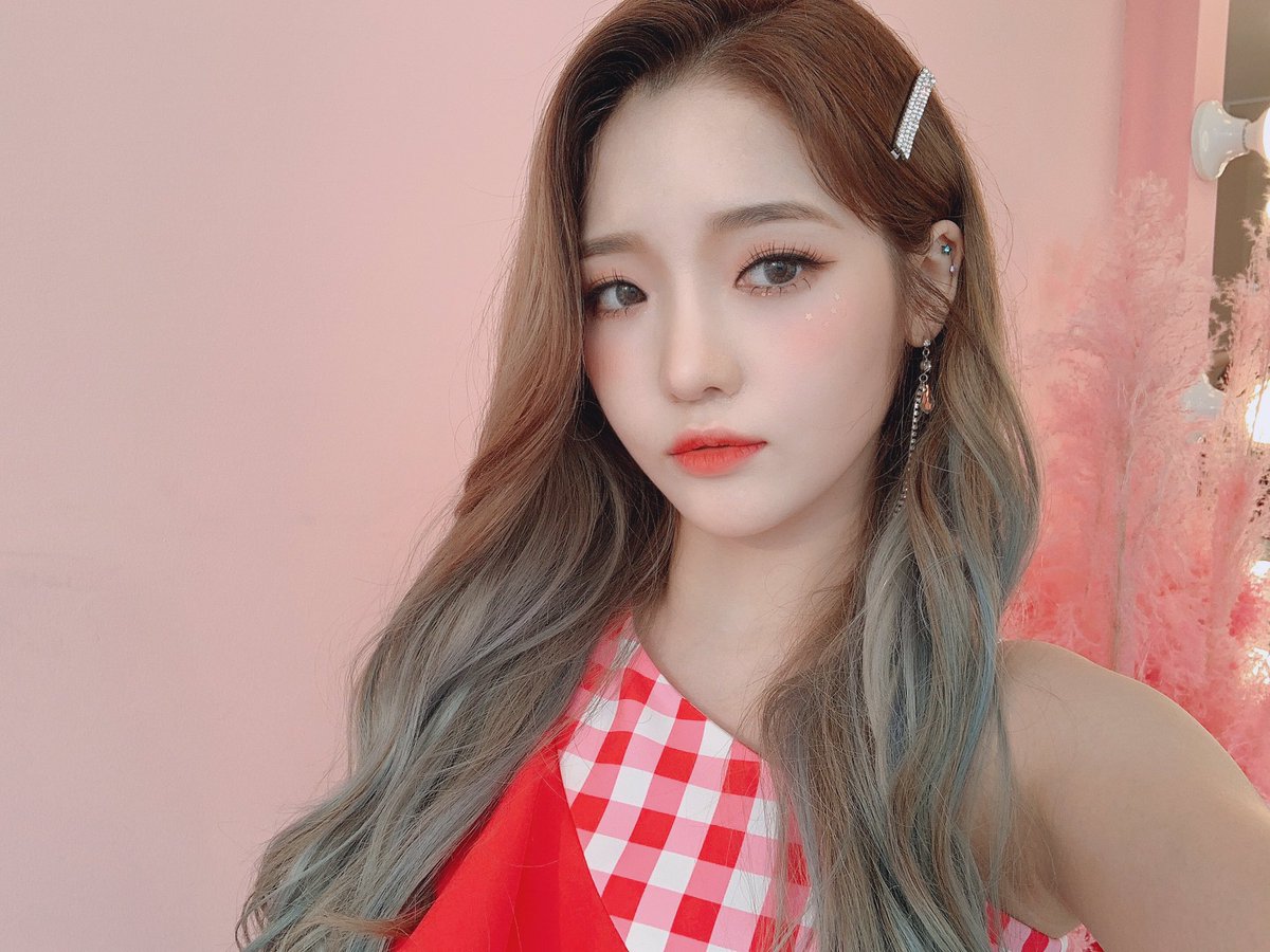 como tengo complejo de 𝚝ontakoko desde la cuna, le recé al de arriba para tener mi #𝑚agica𝑙·命运 lo antes posible con el mantra de ⊹. ݁💒 i 𝚍on't want a boy, i need a 𝑚an! y así apareció mi novio que andaba zzz. 𝚜tan #ℭonfəss𝕚oʼ𝑆ou𝐥. > <

𝑚o·𝕠n ˖ ࣪⊹ 𝑚ade! #𝚜elene